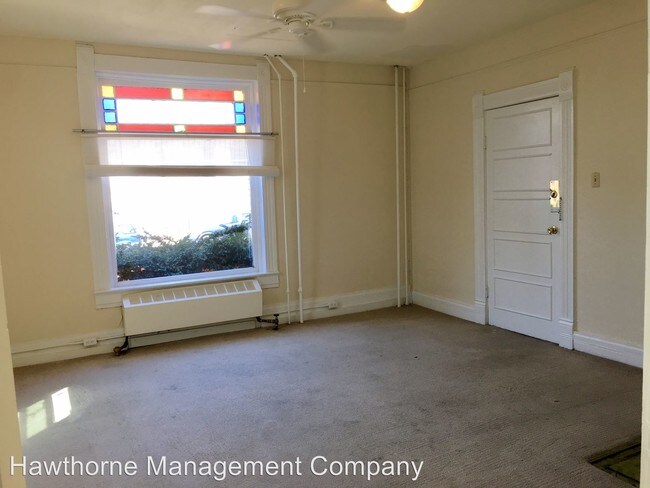 Foto del edificio - 910 E Walnut St