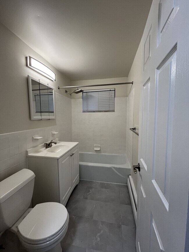 Baño - Fernwood Apartments