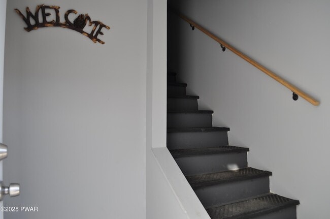 Foto del edificio - 25 Lizzy Ln