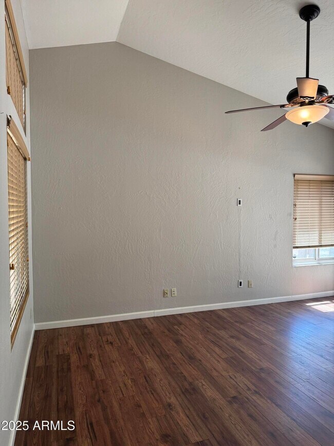 Building Photo - 14068 S 39th St