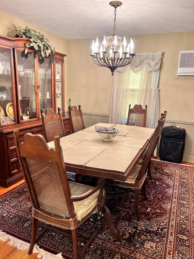 Foto del edificio - 454 Roy St