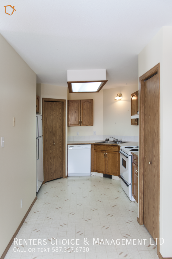 Building Photo - Pet Friendly w/ Private Yard + Quick Acces...