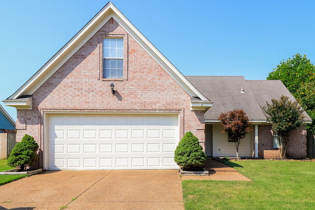Building Photo - 115 Winding Creek Dr