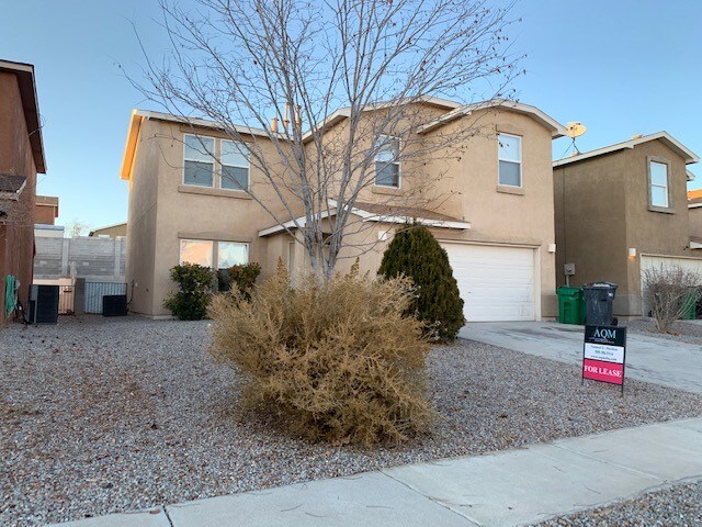 Foto principal - 5709 Sandoval Dr NE