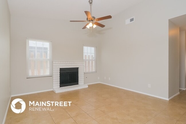 Foto del edificio - 1627 Keena Dr