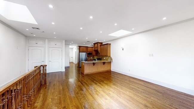Foto del edificio - 331 Newbury St