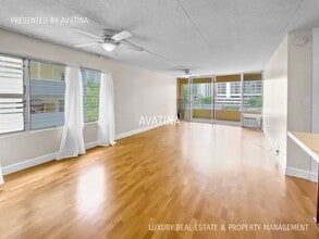 Building Photo - 2533 Ala Wai Blvd