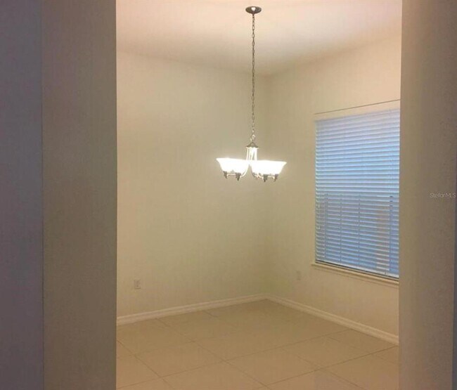 Foto del edificio - 9377 Meadow Hunt Way