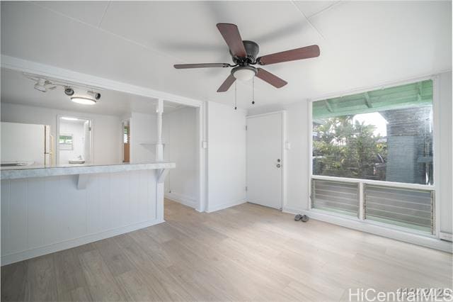 Building Photo - 1136 Club Dr