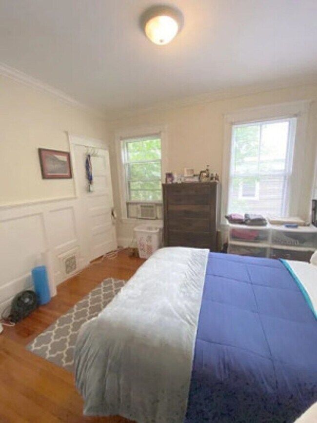 Photo - ALLSTON 3 BR Apartment - 9/1