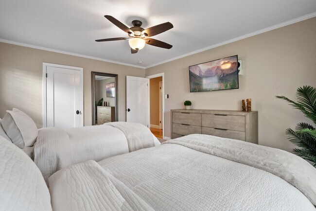 Foto del edificio - 1543 Oak St