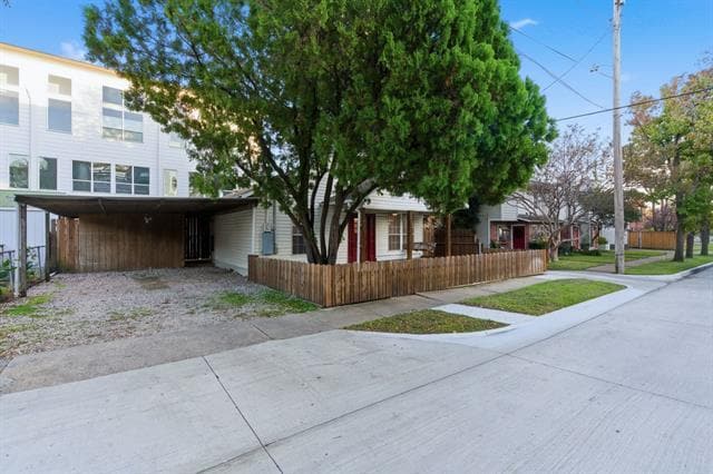 Foto del edificio - 1430 Hubert St