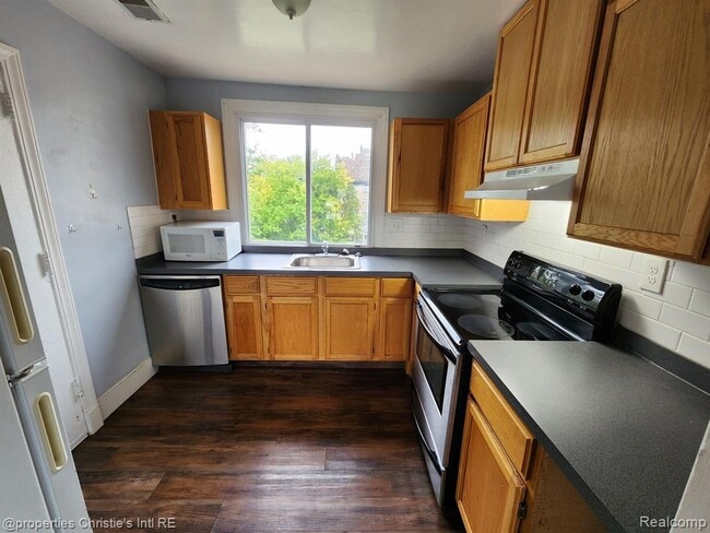 Building Photo - 630 Glynn Ct