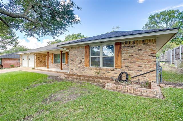 Building Photo - 3612 Winifred Dr
