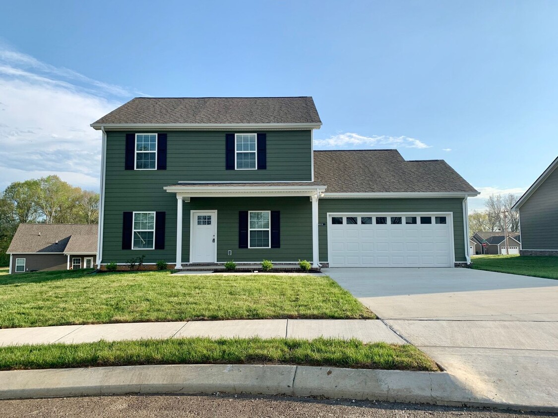 Primary Photo - Stunning 4 / 3 Open Concept in DerryBerry ...