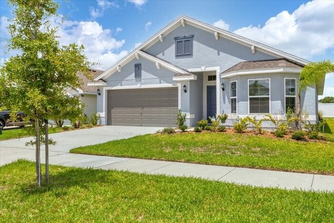 Building Photo - Welcome in to this beautiful Unfurnished -...