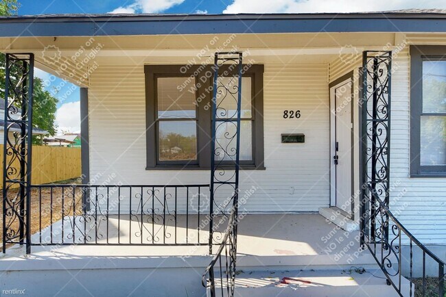 Building Photo - 3 br, 2 bath House - 826 Iowa St