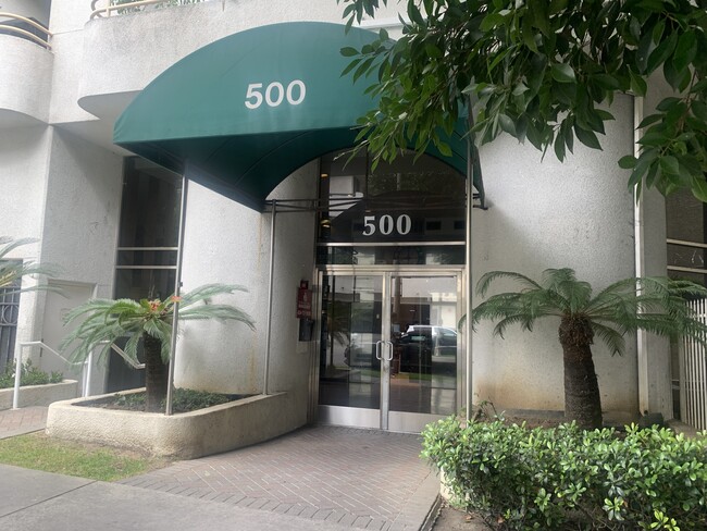 Foto del edificio - 500 S Berendo St