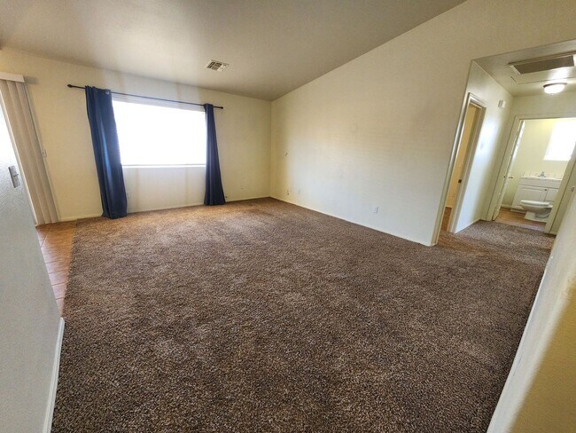 Foto del edificio - Beautiful 3 bedroom  2 bath