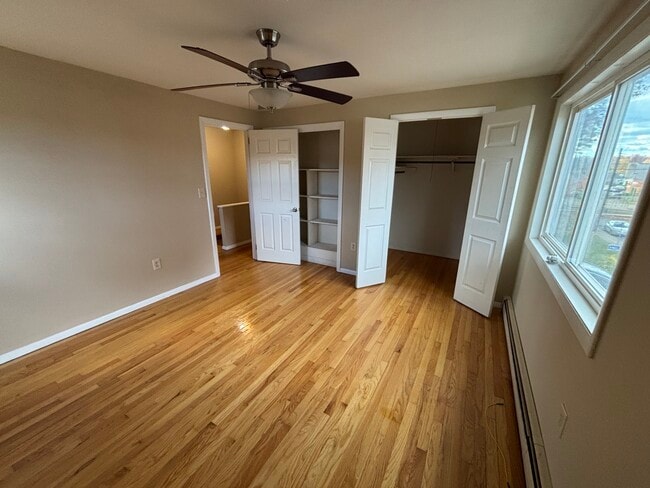 Building Photo - 34 Irving St