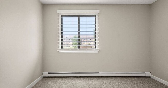 Foto del edificio - The Woods of Burnsville Apartments