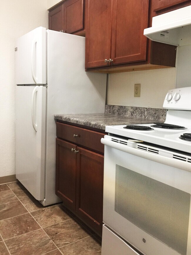 Foto del edificio - 1640 Pleasant View Dr