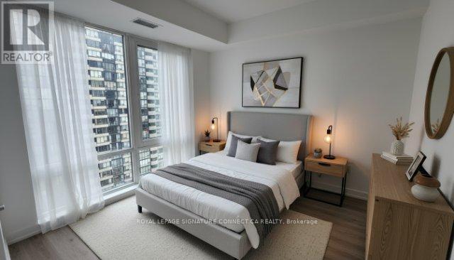 Photo du bâtiment - 395 Square One Dr