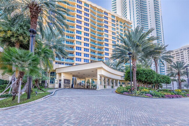 Foto del edificio - 2501 S Ocean Dr