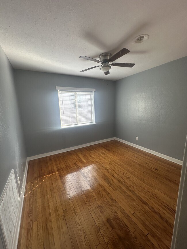 Foto del edificio - 4217 Chamberlayne Ave