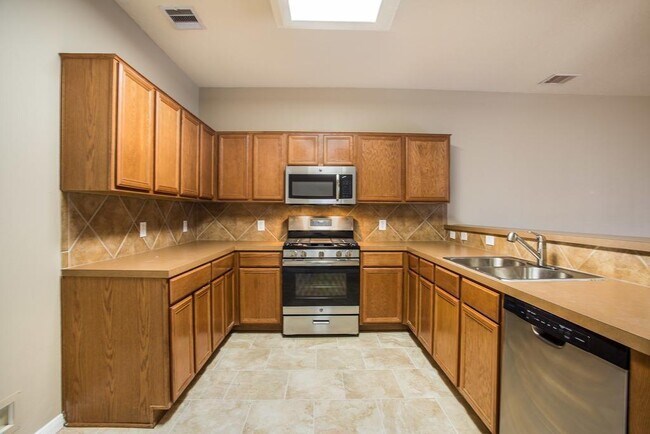 Foto del edificio - 22626 Spring Crossing Dr