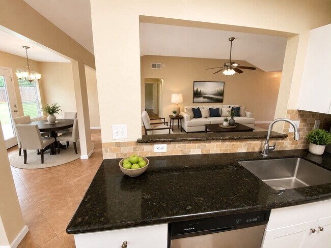 Foto del edificio - 15634 Fox Springs Dr