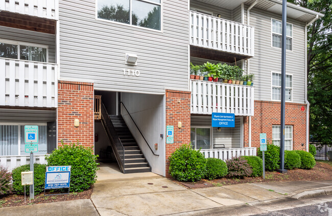 Leasing Office - Rhyne's Gate Apartments