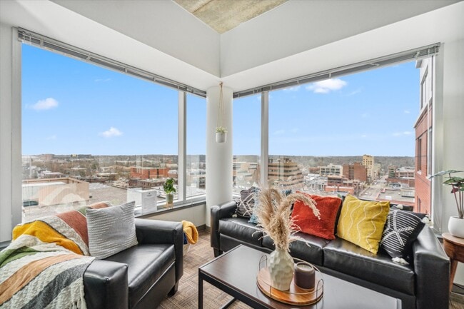 Photo - Saga Ann Arbor Apartments