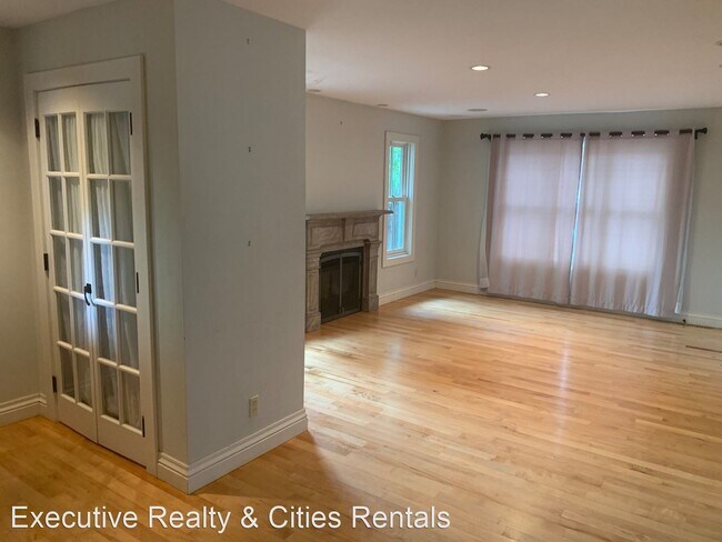 Foto del edificio - 2 br, 1.5 bath House - 734 Jefferson St NE