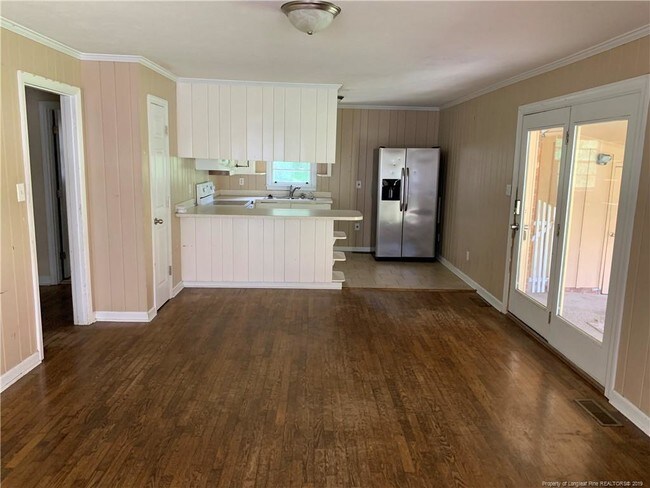 Building Photo - 2040 Mango Cir