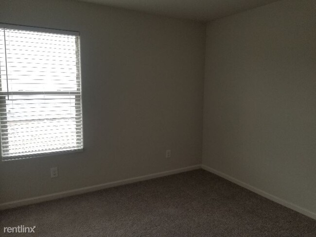 Building Photo - 3 br, 2 bath House - 534 Ramar Rd