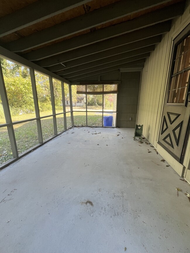 Foto del edificio - 110 Potomac Ave