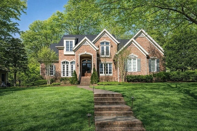 Photo - 1449 Willowbrooke Cir House