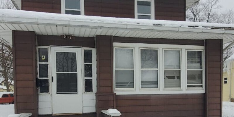 Primary Photo - 904 Cleveland Ave
