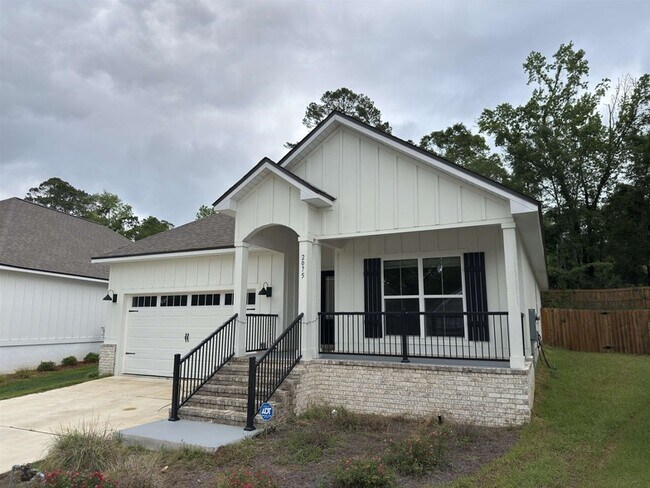 Building Photo - 2075 Hansell Hill Drive Unit