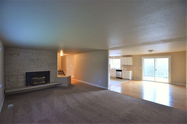 Foto del edificio - 18709 84th St E