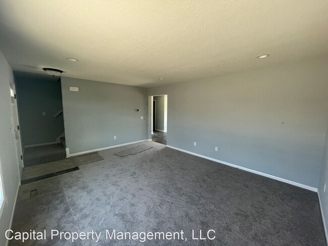 Building Photo - 4 br, 2.5 bath House - 1317 Verdigris Pass