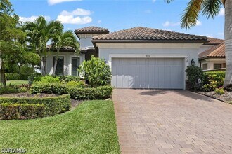 Building Photo - 9515 Campanile Cir