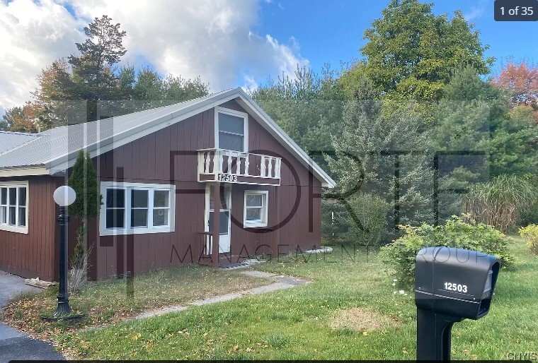 12503 State Rte 3, Sackets Harbor, NY 13685 Room for Rent in Sackets