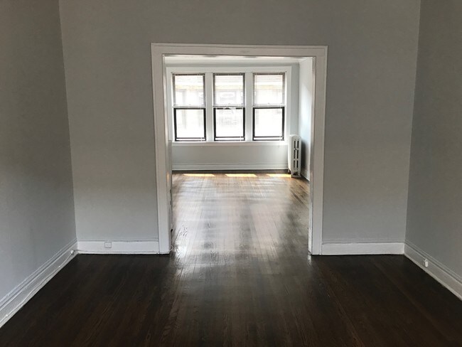 Foto del edificio - 5523 S Everett Ave