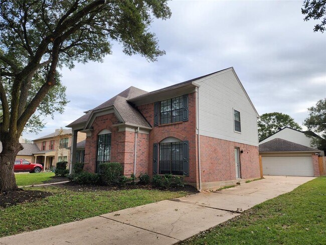Foto del edificio - 3226 Country Club Blvd