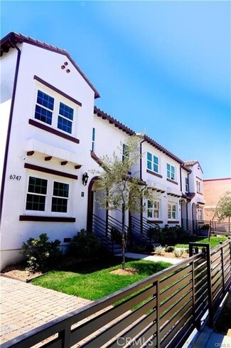 Building Photo - 6747 Pickering Ave