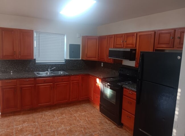 Foto del edificio - 2005 Dock St