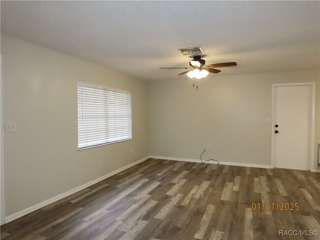 Foto del edificio - 516 Spruce St