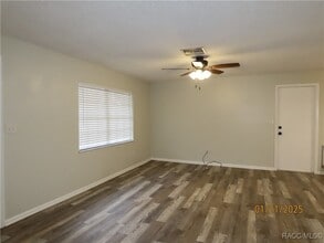 Building Photo - 516 Spruce St